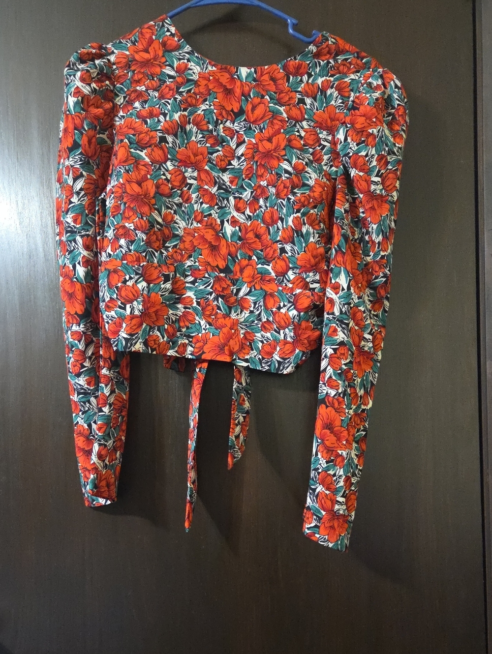 SHEIN Red Floral tie front or back Long-Sleeve Crop Top open back Small adorable